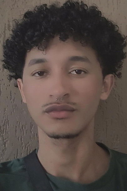 Thierry Santos as Self