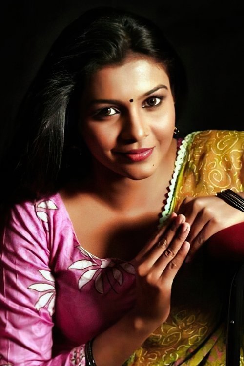 Saranya Nag as Ajitha