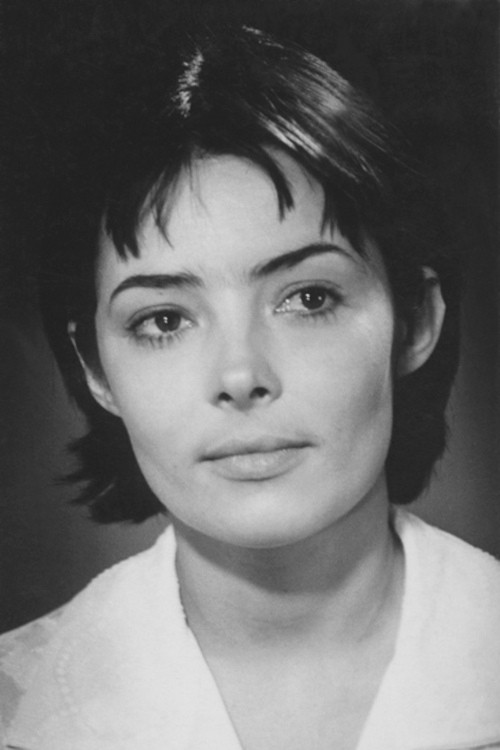 Maria Sagaydak as Katinka, nevesta shofera