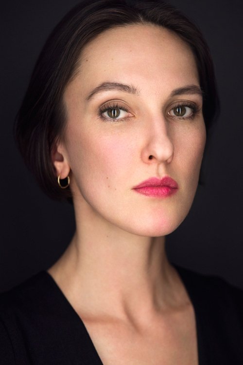 Dash Kolos as Claudia