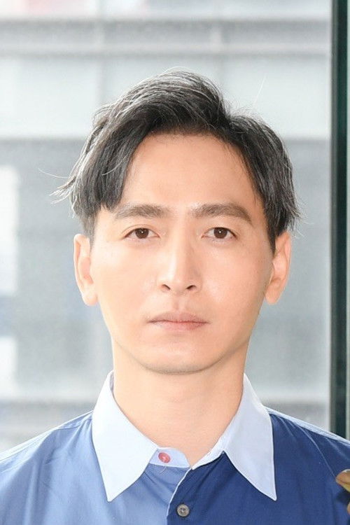 Huai-Min Hsu as Kuan