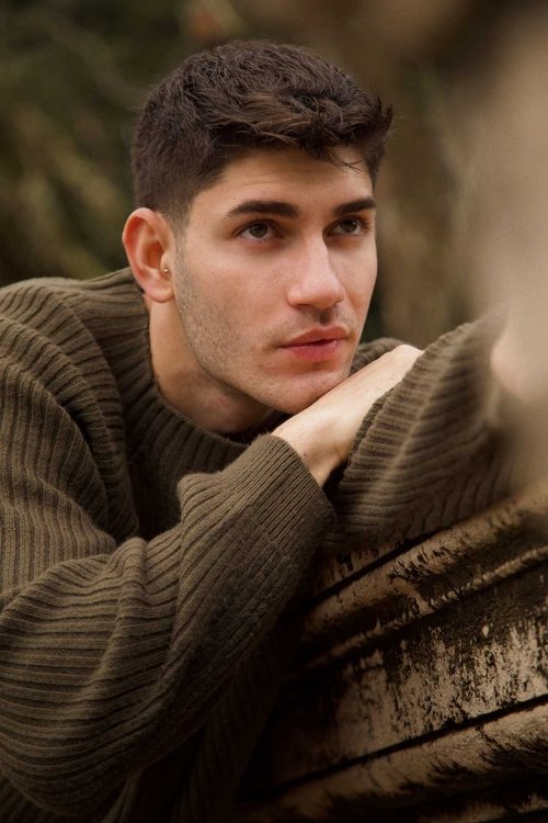 Michelangelo Vizzini as 