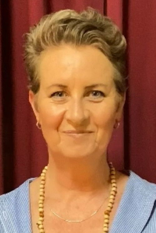 Tiffany Kelly as Tannie Sarie