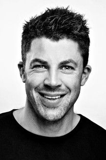 Nils Ingar Aadne as Self