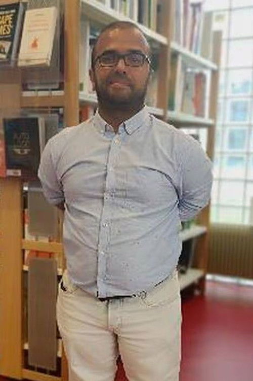 Sébastien Renaud as Self : Educational assistant