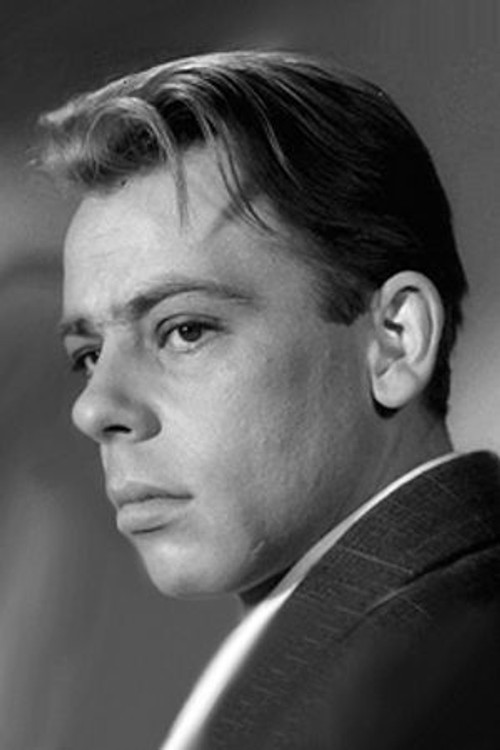 Lev Kruglyy as Severian Nazarovich