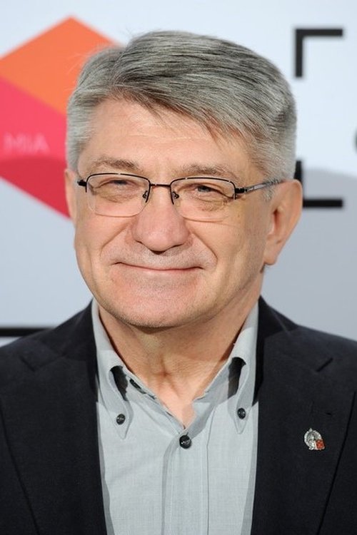 Aleksandr Sokurov as Narrator (voice)