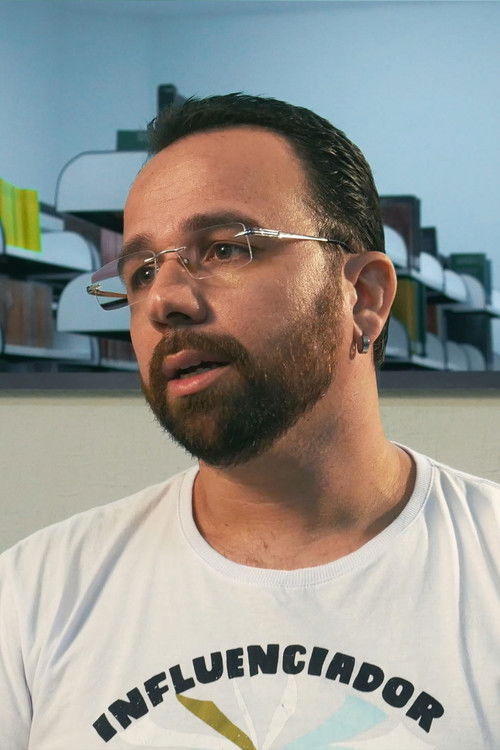 Rafael Mattoso as Rafael Mattoso