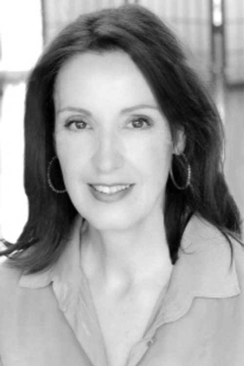 Sabine Kückelmann as B