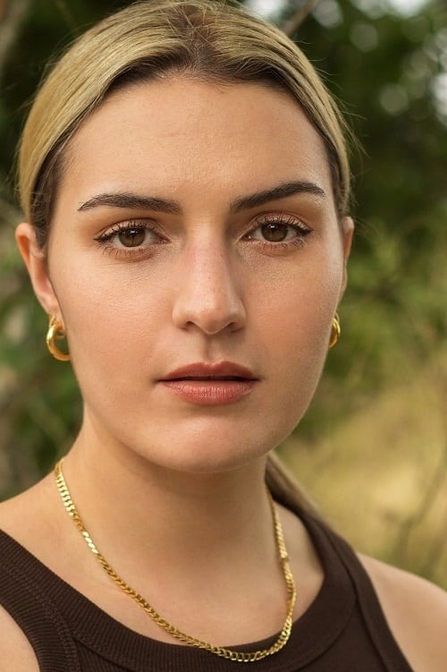 Beatrice Fletcher as Maria