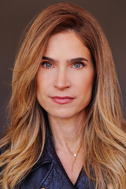 Kadi Moreno as Rosilda