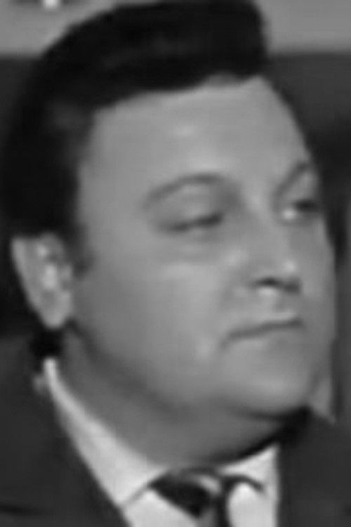 Gábor Baraker as Wang-Lo