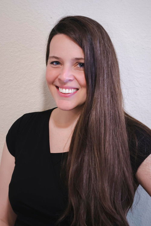 Kristy Rose as Oregonda computer