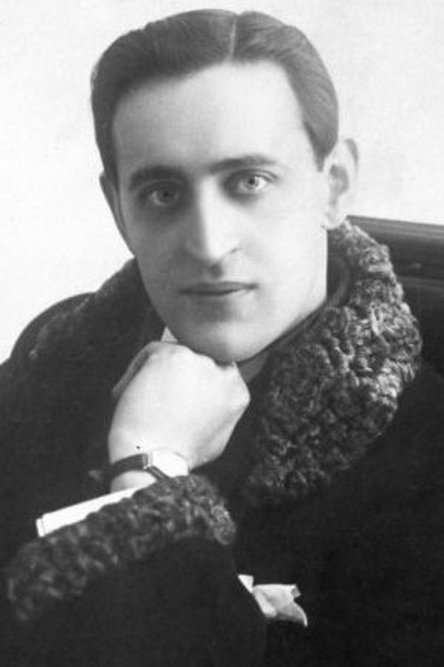 Yevgeni Boronikhin as Engineer Nikolskiy, Yelena's husband