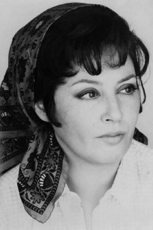 Rossana Rovere as Sarah