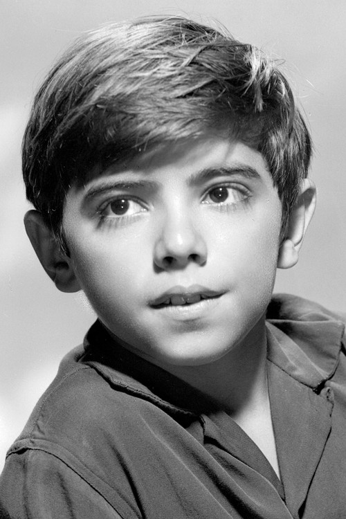 Felipe Pazos as Manolin, the Boy