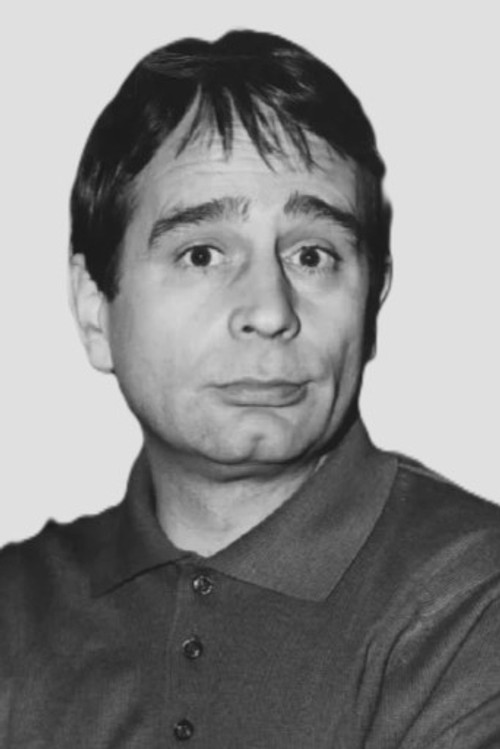 Ovidi Montllor as Luis