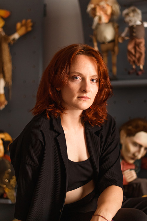 Lena Sophie Knapp as Andrea