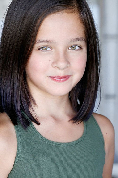 Angelica Scarlet Johnson as Slabber Girl