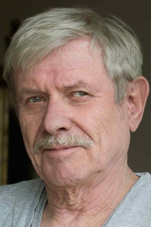 Wolf-Dietrich Sprenger as Schmidt