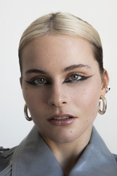 Diljá Pétursdóttir as 