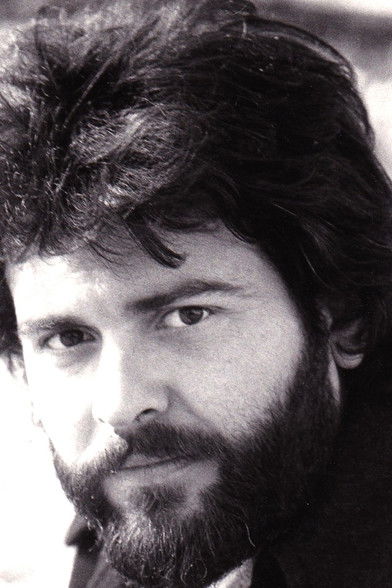 Giuliano Santi as Narratore (voice)