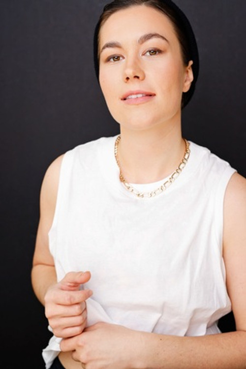 Ames O'Connor as hailey