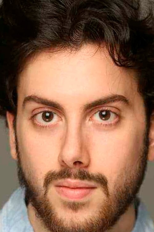 Rafael Ramos as Ernesto