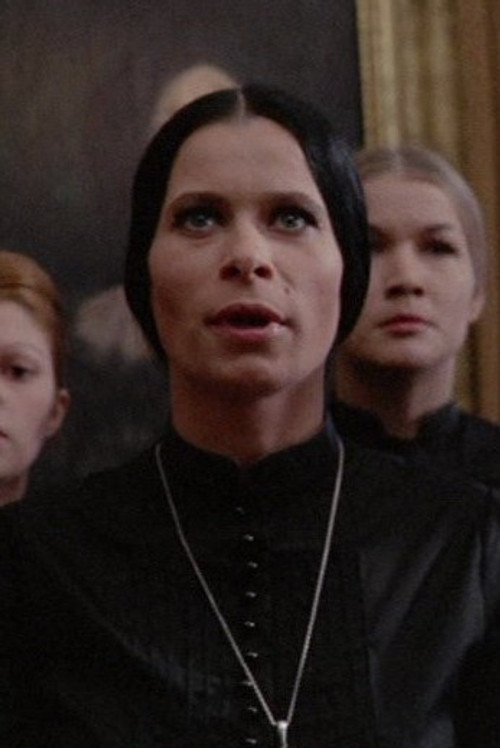 Nadia Henkowa as Wanda