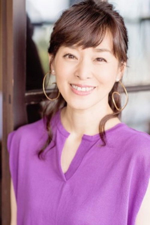 Aki Nagisa as Pola Daniels