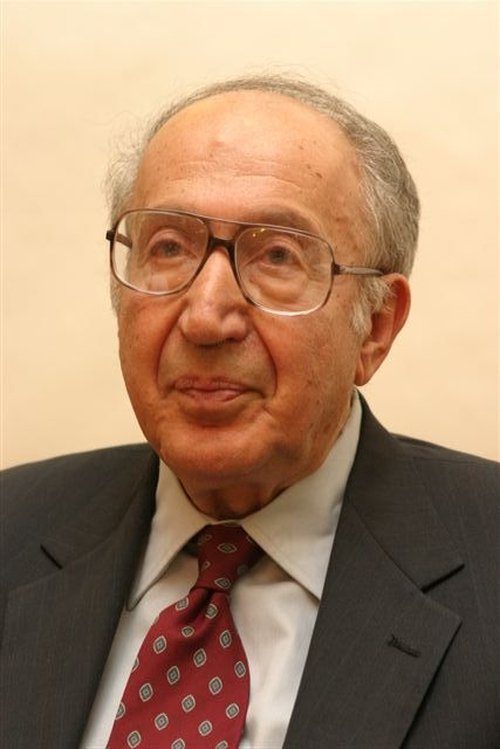 Richard Pipes as Entrevistado, especialista em História da Rússia