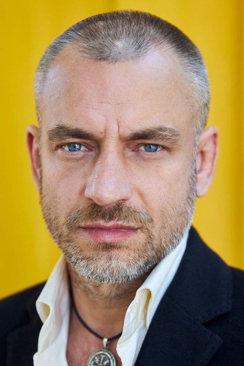 Anton Kolesov as Sergey Volkov