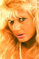 Carol Cummings as Bobbie Canova