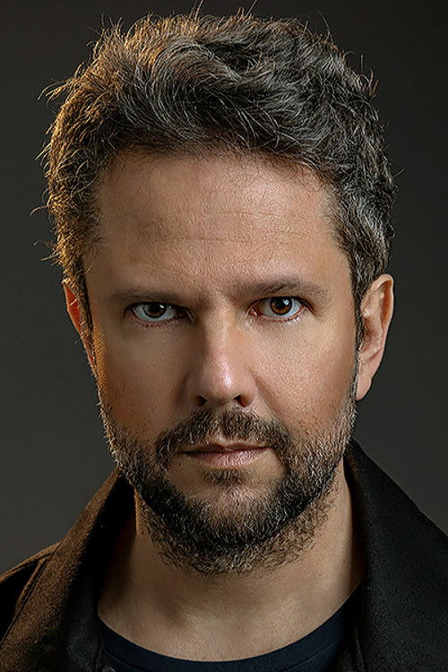 Selton Mello as Chicó