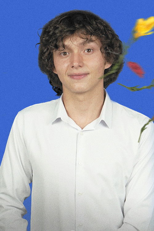 Eduardo Closs as Protagonista