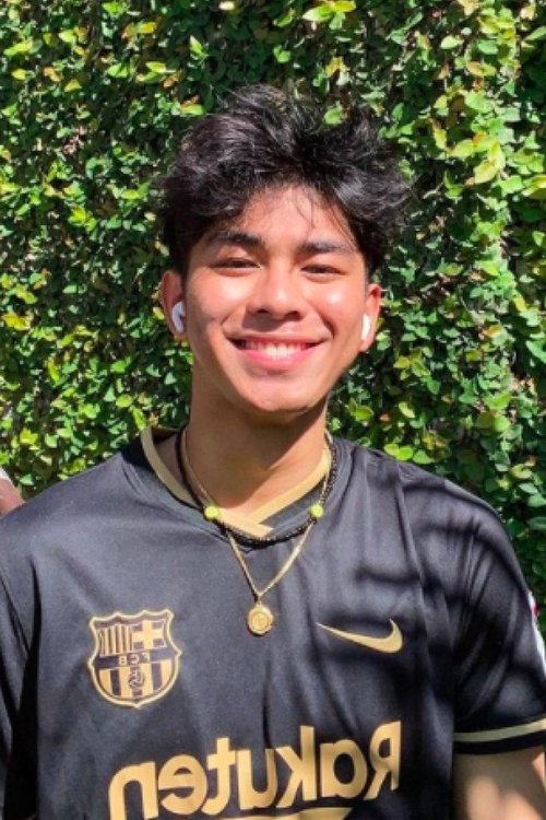 Shan Vesagas as Kian