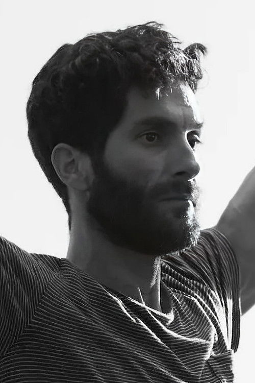 Tassos Karahalios as Klinek