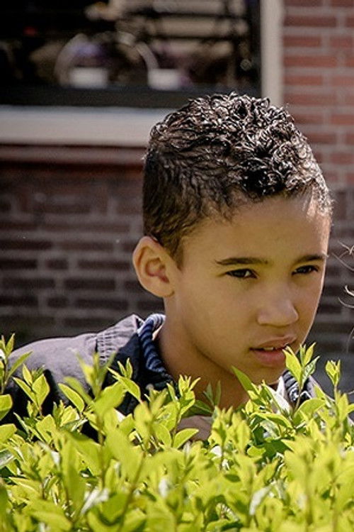 Justin Emanuels as Erik