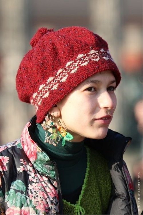 Alice Albergaria Borges as 