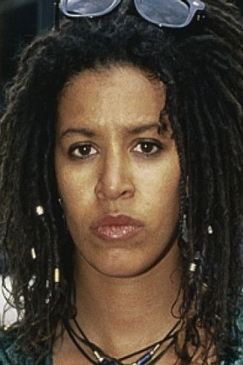 Yvonne Ducksworth as Jonnie