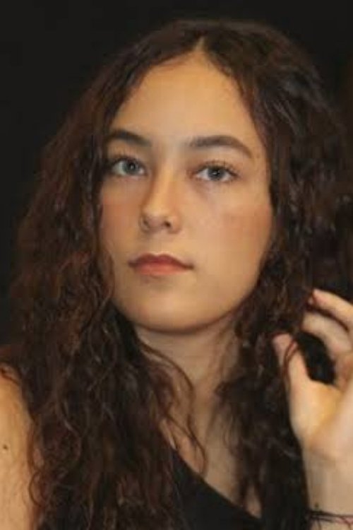 Sonia Alyssa as Ivanna van Dijk