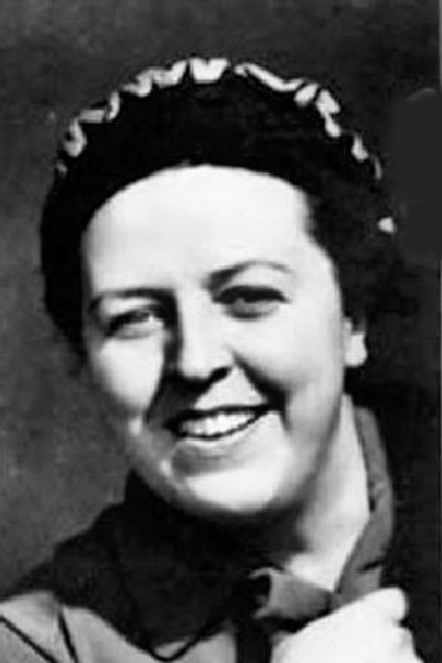 Doris Waters as Daisy