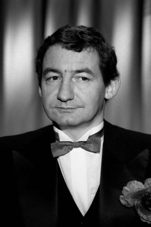 Pierre Desproges as Self (archive footage)