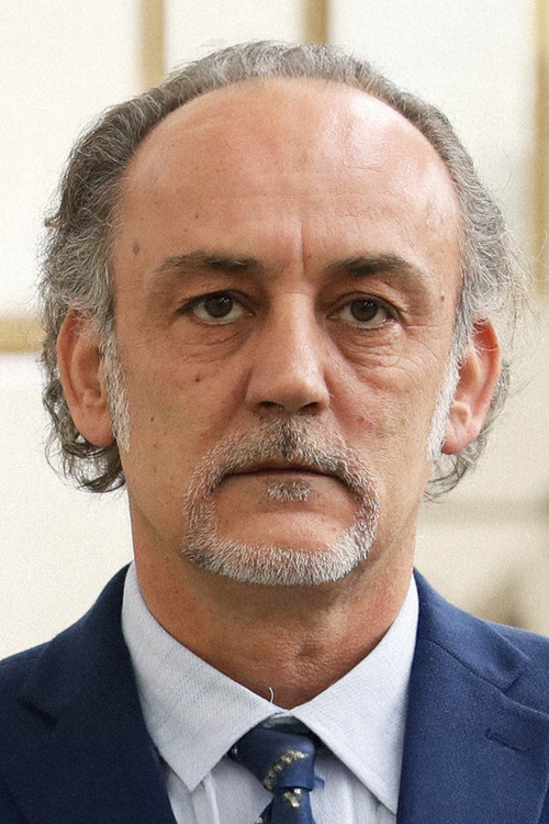 Shkumbin Istrefi as Jasemi