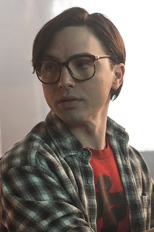 August Emerson as Dylan Carson