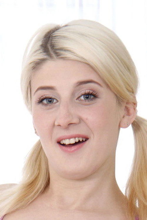 Helena Dickens as (as Maria)