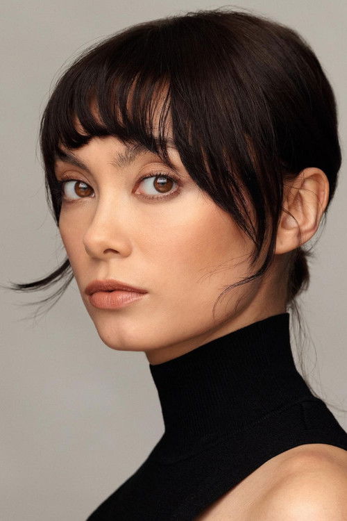 Raquel Undheim as Inez