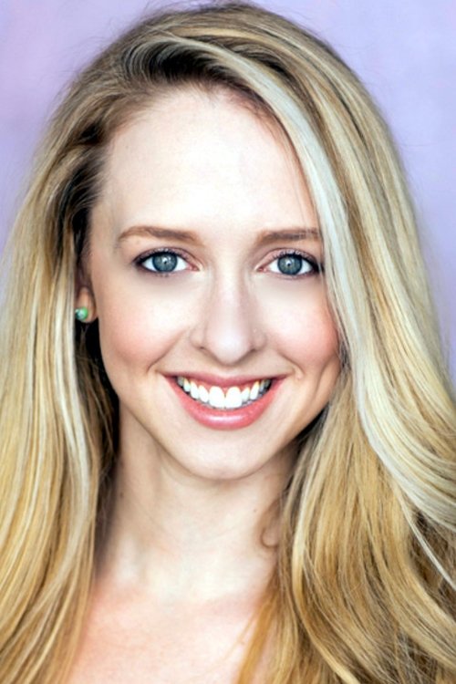 Brianna Oppenheimer as Missy