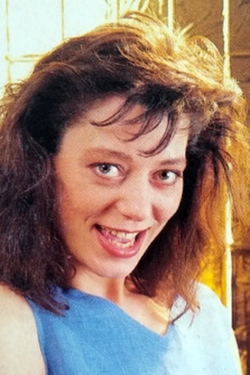 Élisabeth Lafont as Elisa