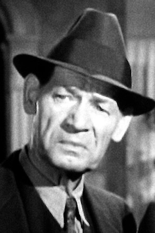 George Guhl as Desk Sergeant Graves